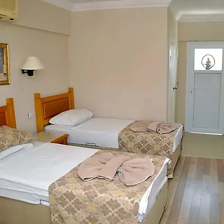 호텔 Can Hotel